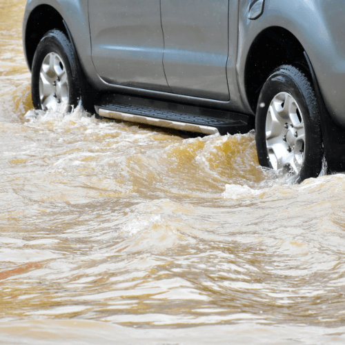 What to do in a flash flood while driving
