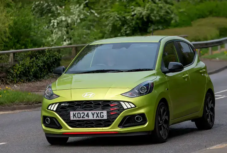 Top 10 cheapest cars to insure in 2025